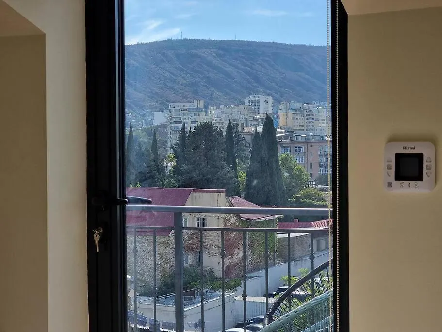Apartman Lovely 2 Bedroom Condo With Mountain View Terrace Tbiliszi